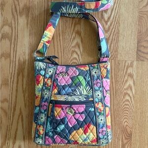 Vera Bradley Jazzy Blooms Quilted Hipster Bag